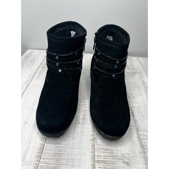 Bearpaw Womens Black Suede Ankle Boots With Side Zipper Size 10 - Picture 7 of 12